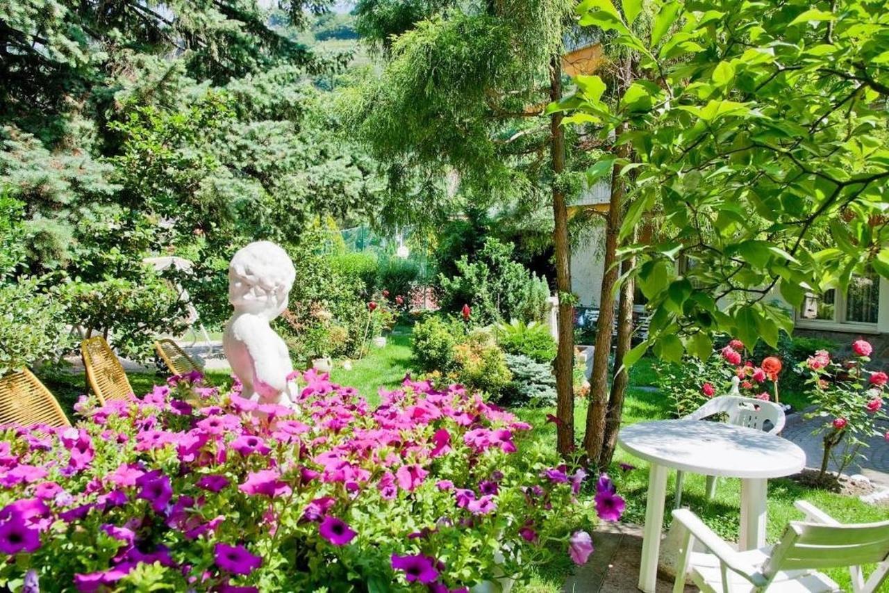 Villa Sabine - Edith メラーノ エクステリア 写真